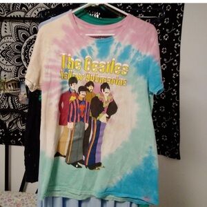 Beatles graphic tee